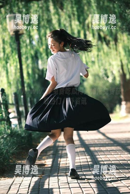www.17免费吃瓜网站如何免费获取热门八卦资讯