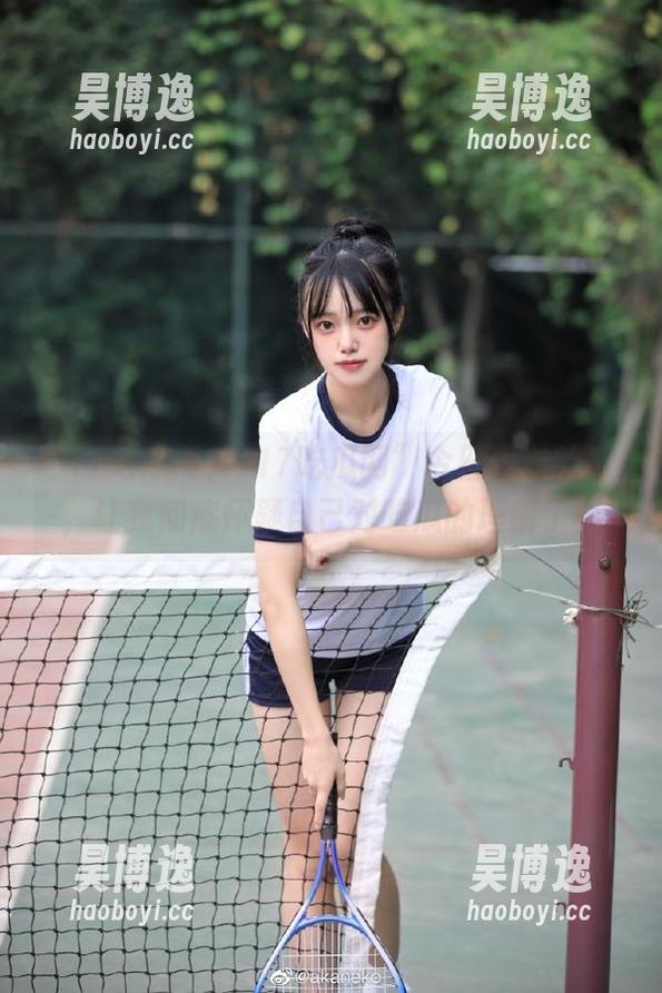 17吃瓜网 “17吃瓜网”今日发布的瓜,让我彻底怀疑自己对吃瓜的理解了!