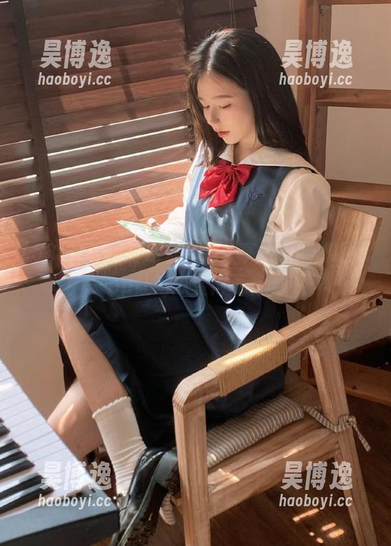 与朋友一起分享，58吃瓜网app让吃瓜变得更有趣