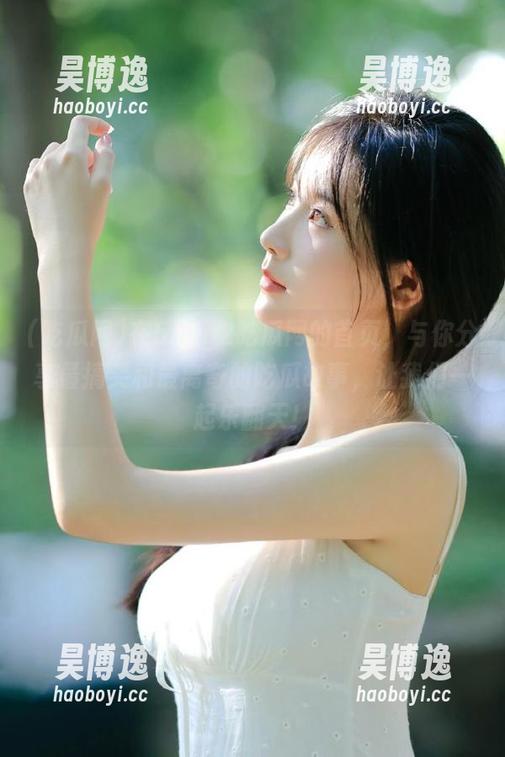 在51cg2吃瓜网的首页，与你分享最搞笑和最离奇的吃瓜故事，让我们一起乐翻天！