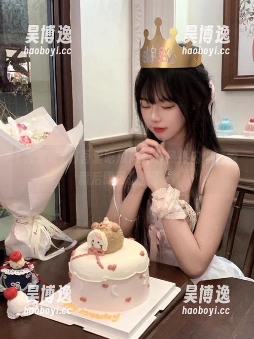 吾爱吃瓜 吾爱吃瓜网爆料热搜内容,收藏后即可批量下载
