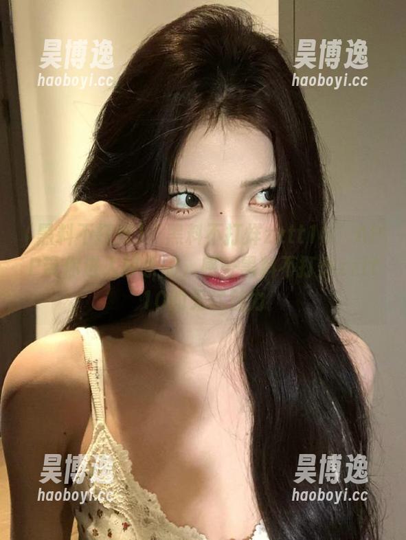 “黑料不打烊zztt10”APP带你进入娱乐圈，感受黑料不打烊zztt10的无尽魅力