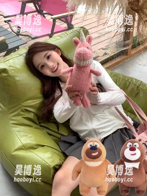 跟随51黑料不打烊，永不迷路，轻松获取最新娱乐八卦