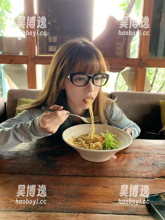 黑料不打烊tttzzz入口传送门助你快速进入吃瓜新世界